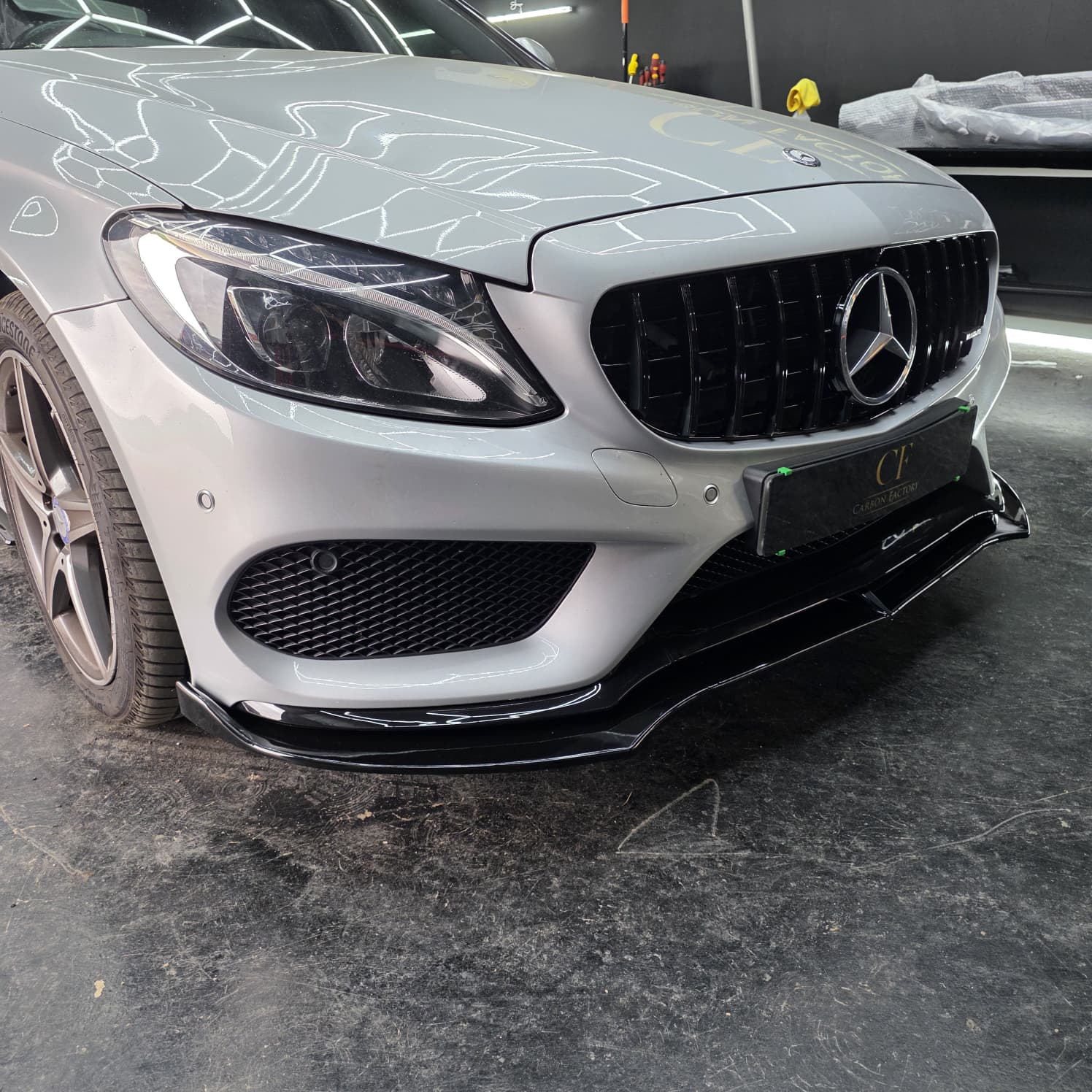 J Style Gloss Black Front Splitter for Mercedes Benz W205 C Class 15-18