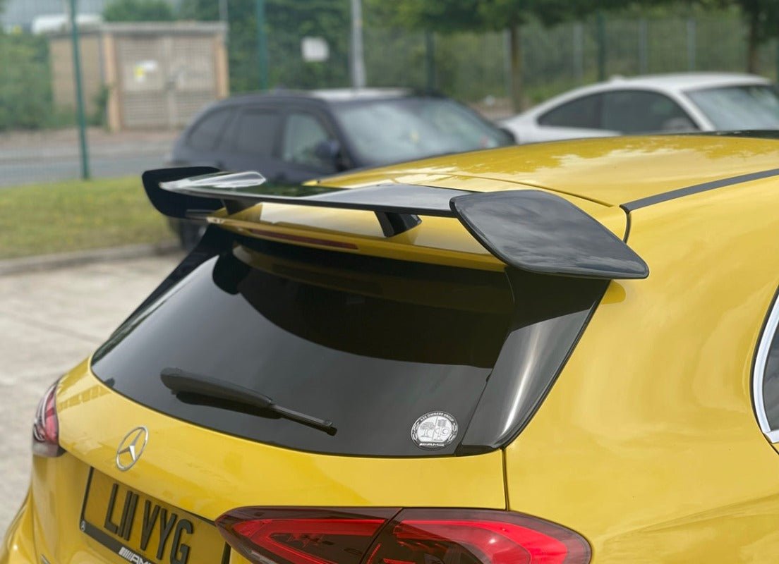 Mercedes Benz - W177 AMG Style Roof Spoiler