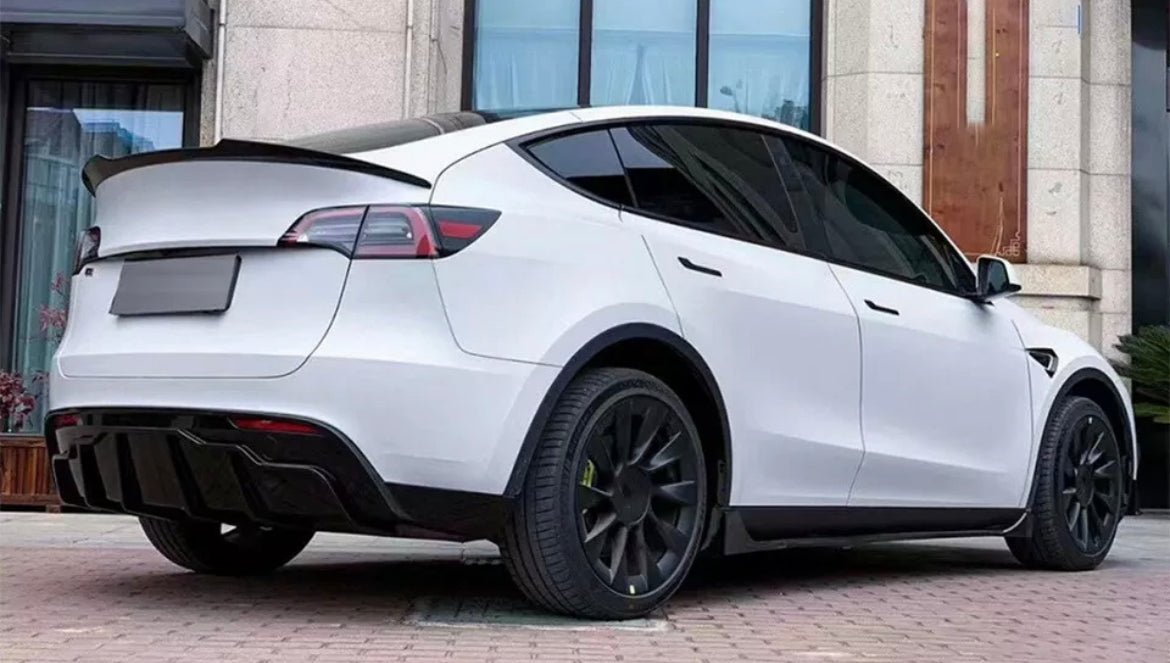 TESLA Model Y Gloss Black Package