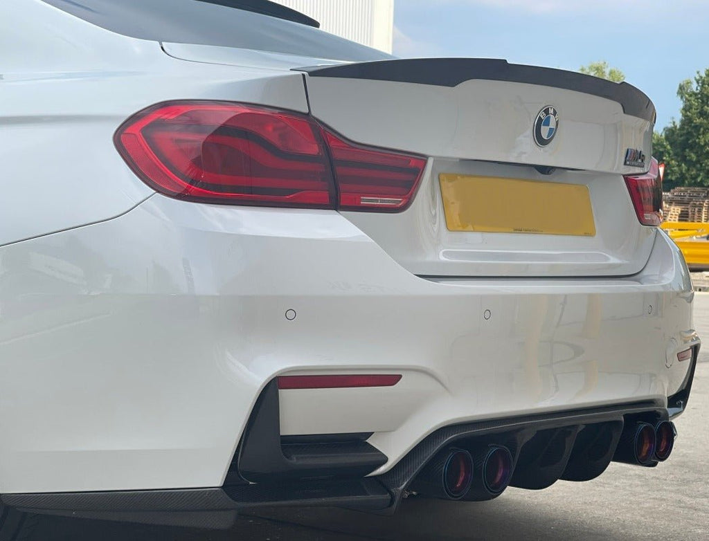 BMW M3/M4 (F80/F82/F83) Carbon Fibre V Style Diffuser