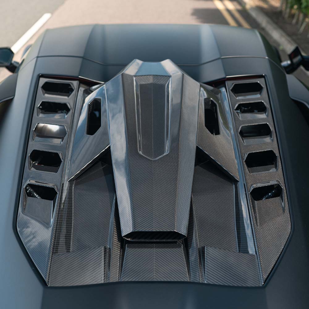 LAMBORGHINI REVUELTO FULL CARBON FIBRE KIT - CT DESIGN