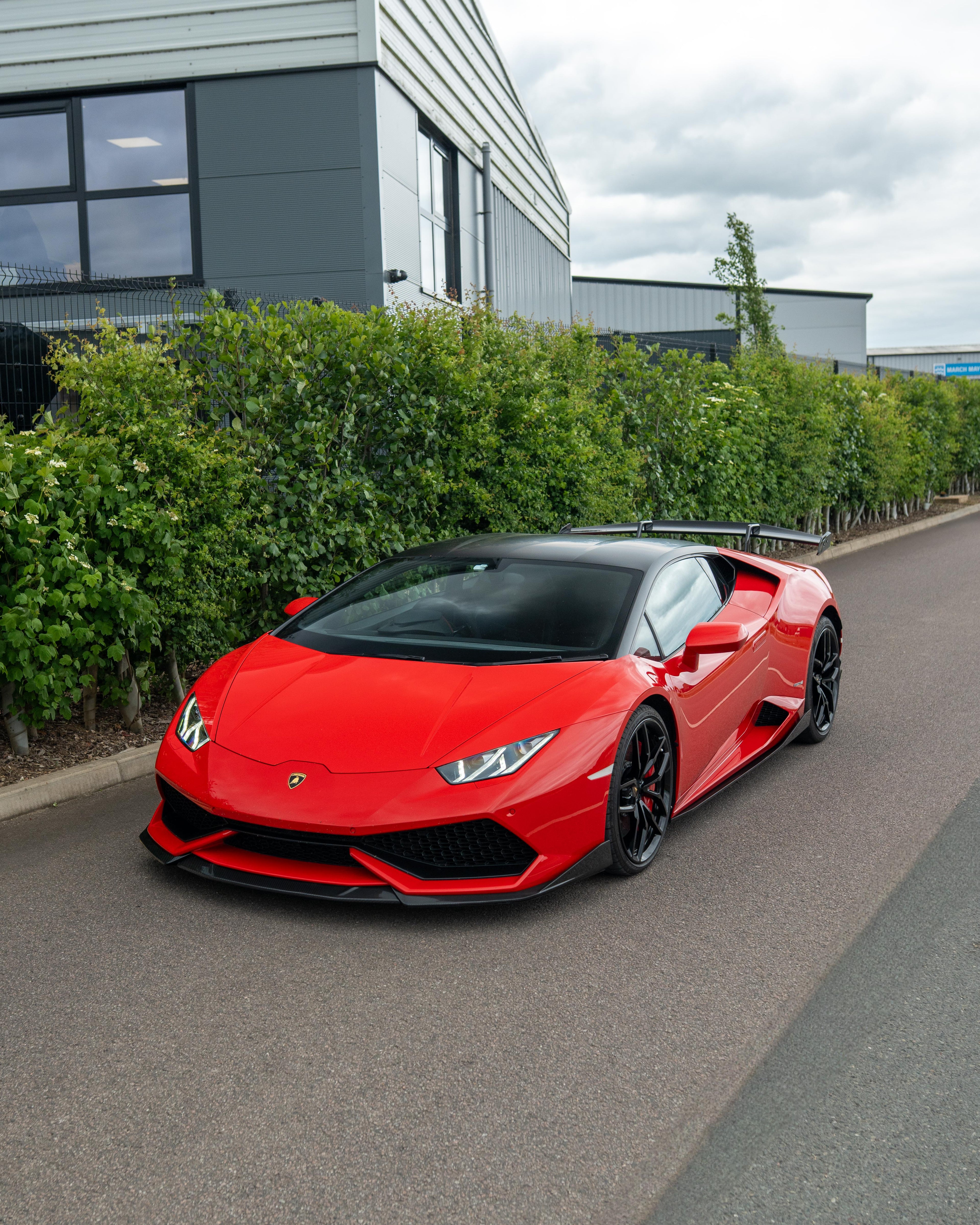 LAMBORGHINI HURACAN LP-610 CARBON FIBRE SPLITTER - CT DESIGN