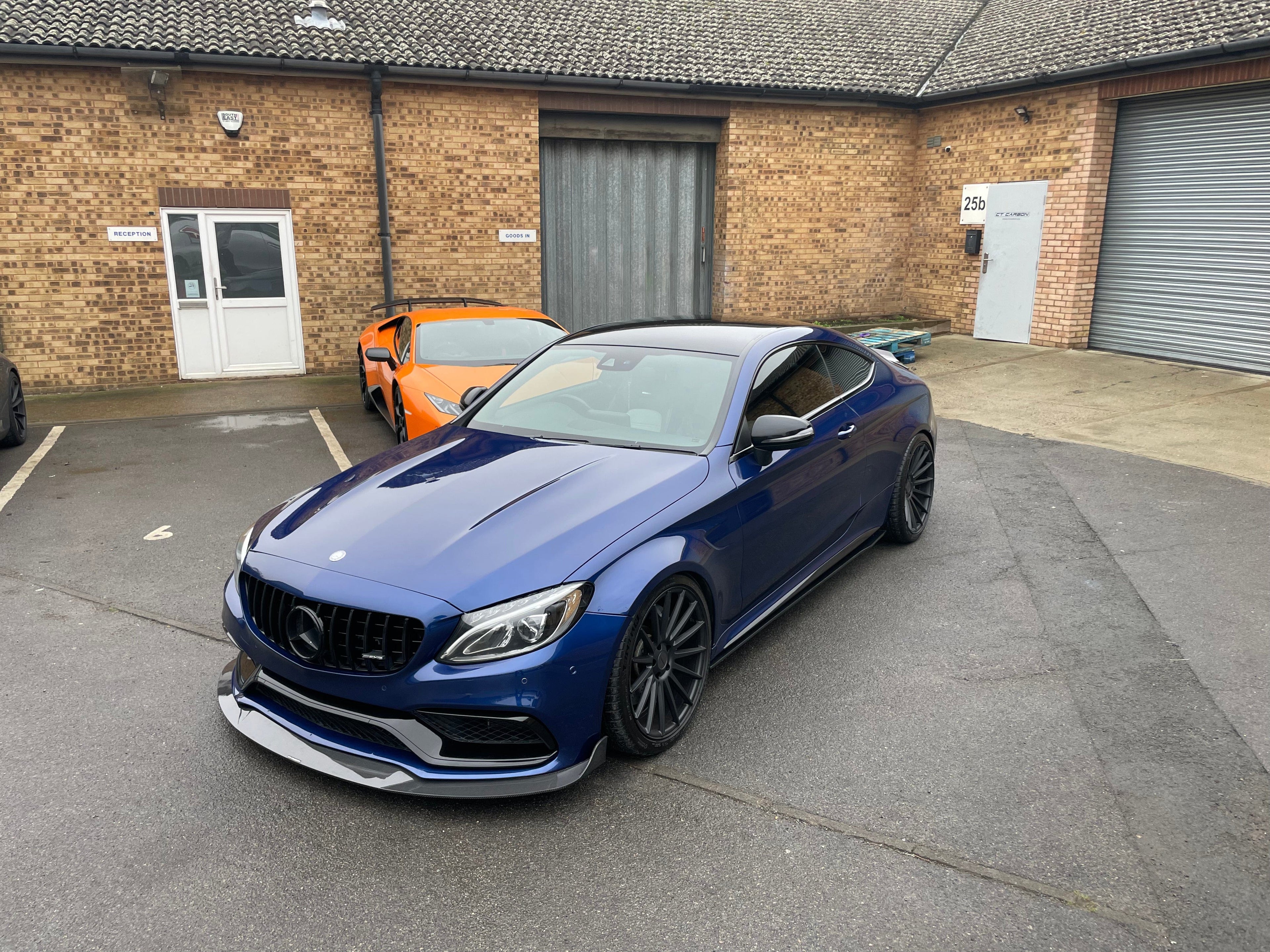 MERCEDES W205 C63 COUPE/CONVERTIBLE CARBON FIBRE SPLITTER V3 - CT DESIGN