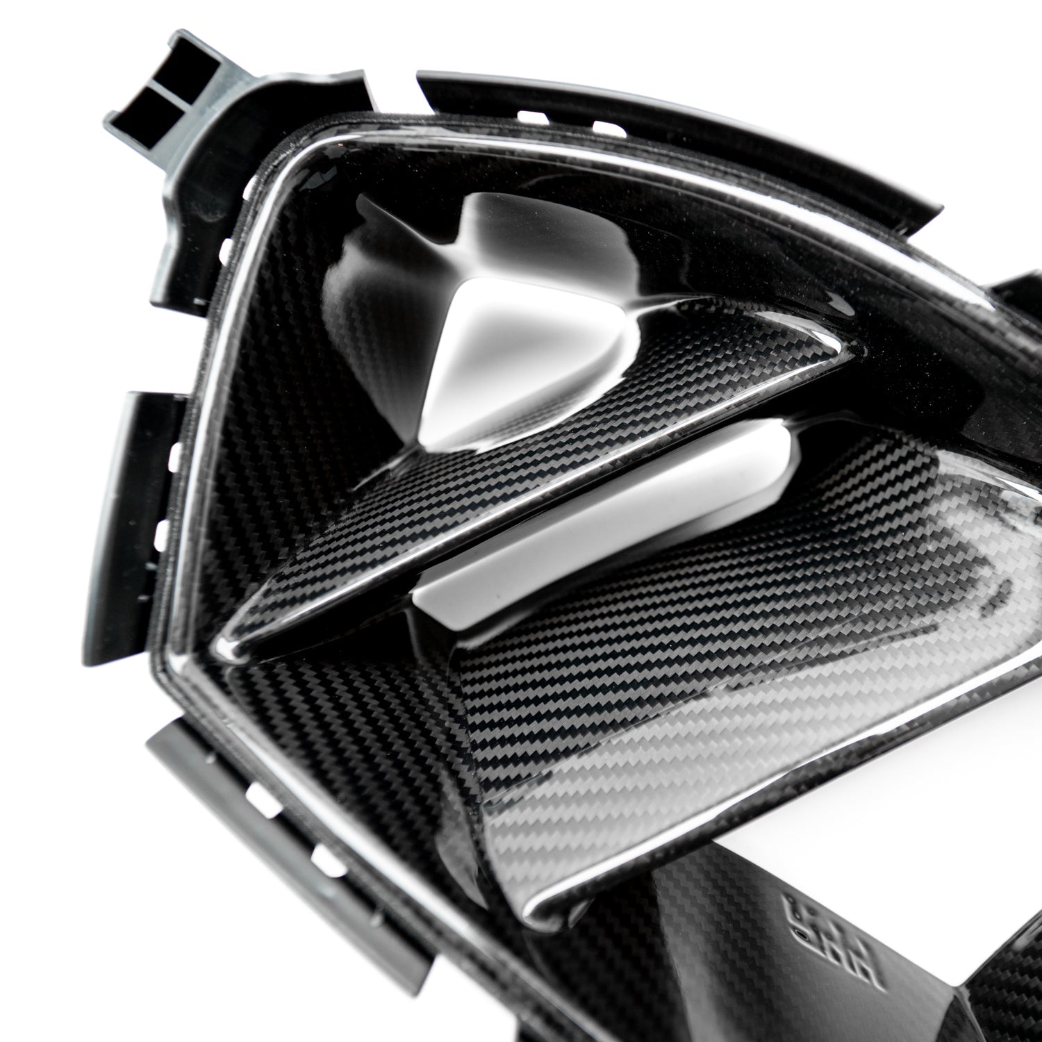 MHC+ BMW M3/M4 Twin Fin Ducts In Pre Preg Carbon Fibre (G80/G81/G82/G83)