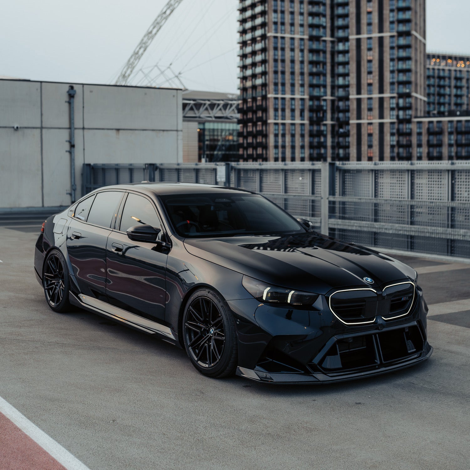 MHC+ BMW G90 & G99 M5 SP90 Front Splitter In Gloss Pre Preg Carbon Fibre