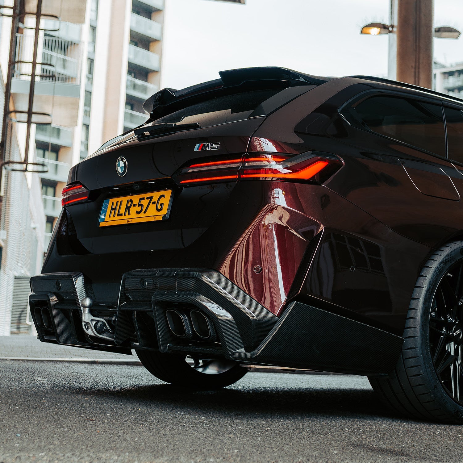 MHC LDN x SooQoo BMW G90 & G99 M5 Carbon Fibre Lower Body Kit