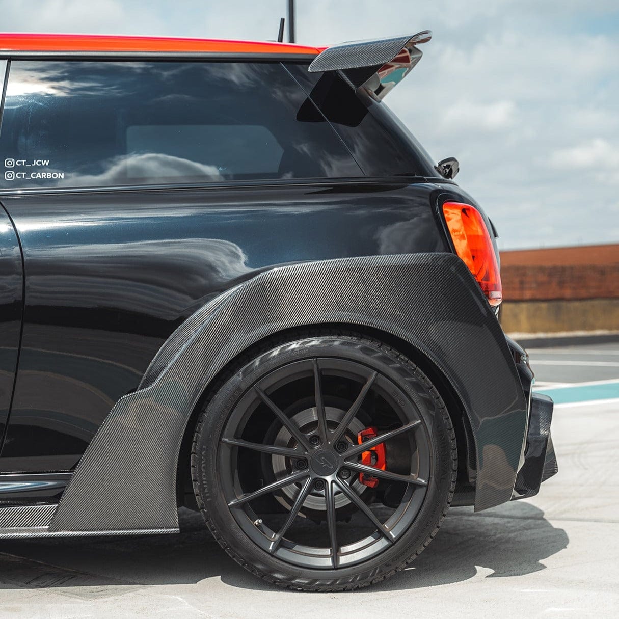 MINI COOPER S F56 JCW SPORT PACK CARBON FIBRE WIDE ARCH KIT