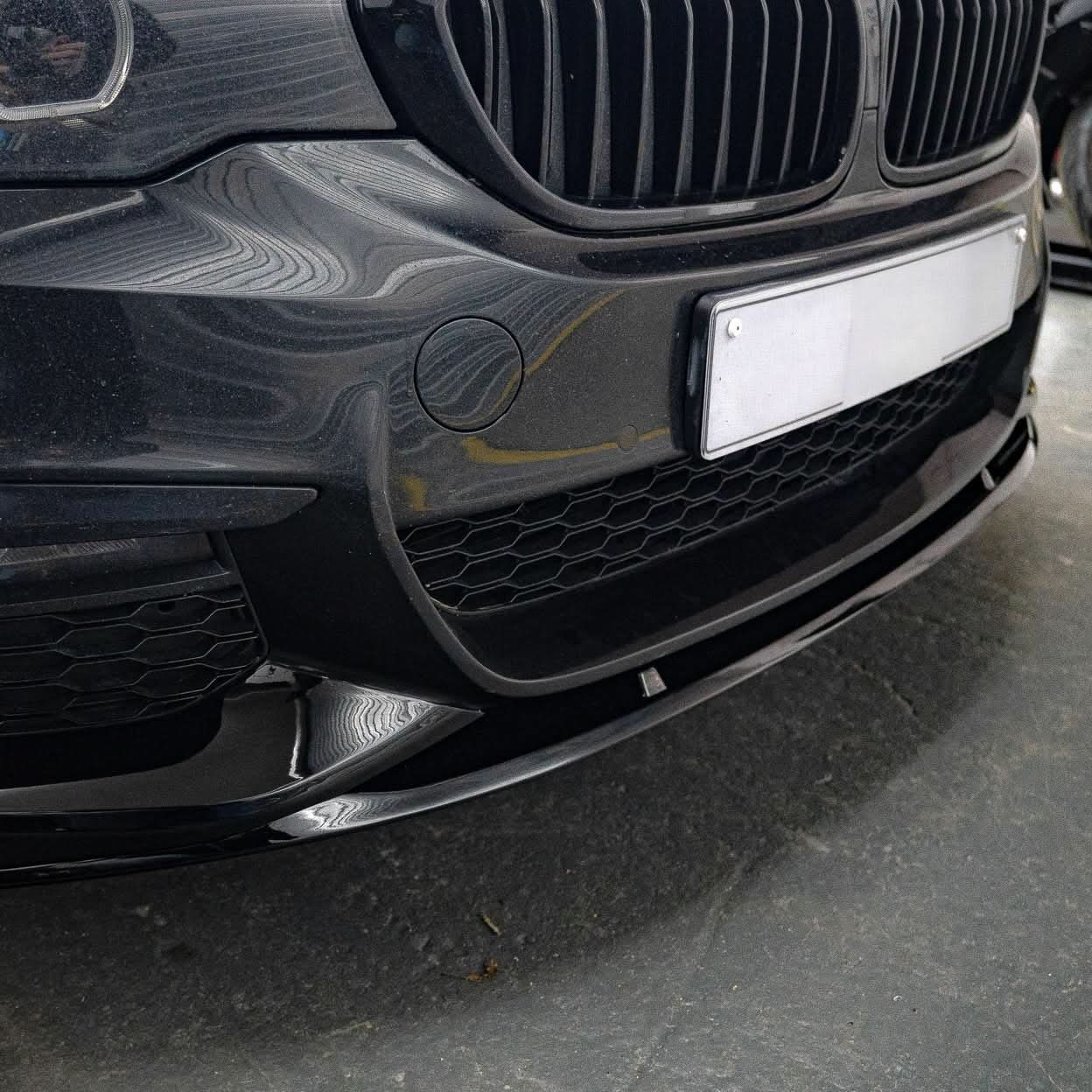 MP Style Gloss Black Front Splitter for BMW G30 G31 5 Series Pre-LCI 17-20