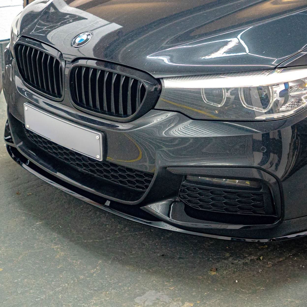 MP Style Gloss Black Front Splitter for BMW G30 G31 5 Series Pre-LCI 17-20