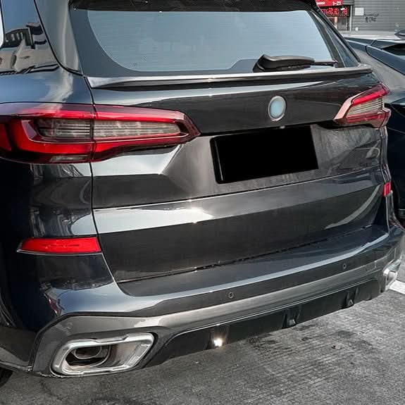 V style Gloss Black Mid Spoiler for BMW G05 X5 19-25