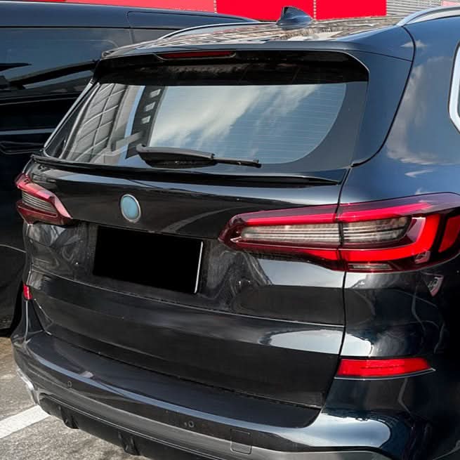 V style Gloss Black Mid Spoiler for BMW G05 X5 19-25