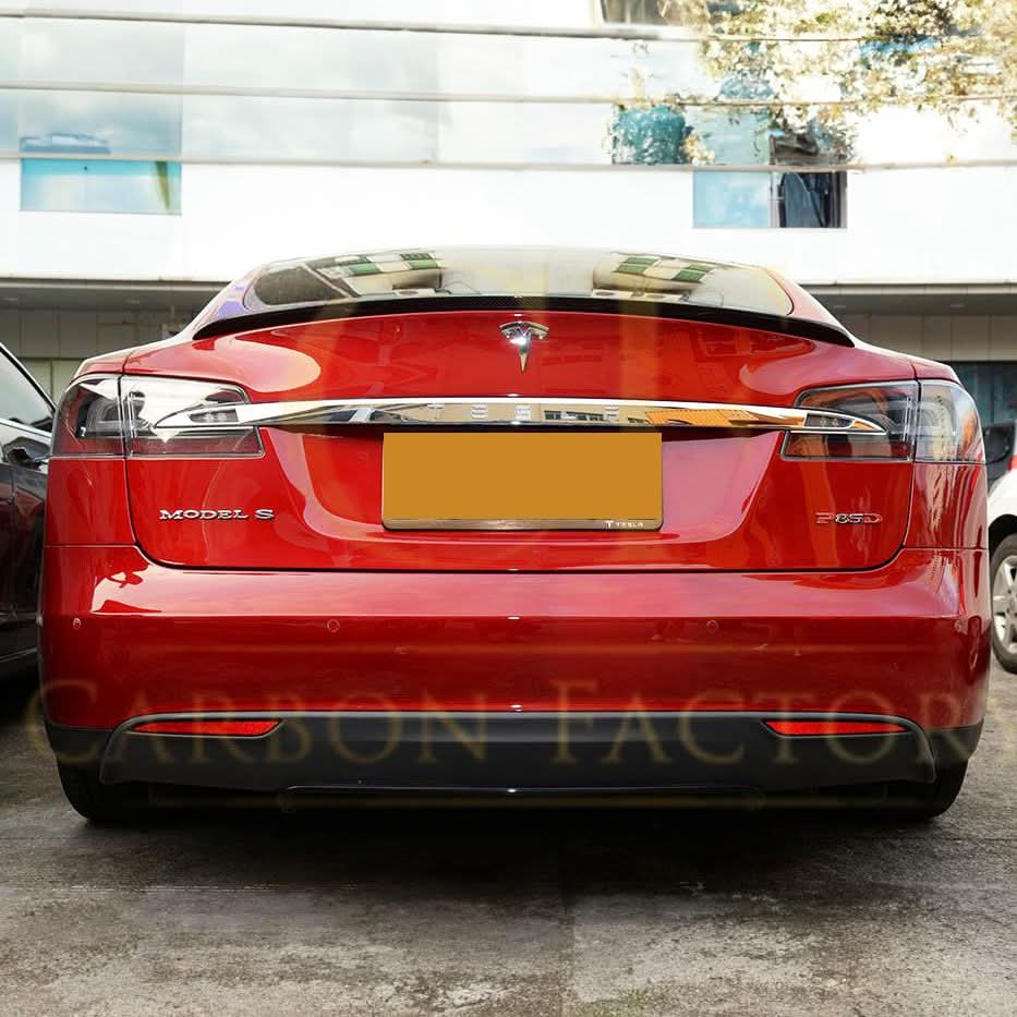 P Style Carbon Fibre Boot Spoiler for Tesla Model S 13-Present