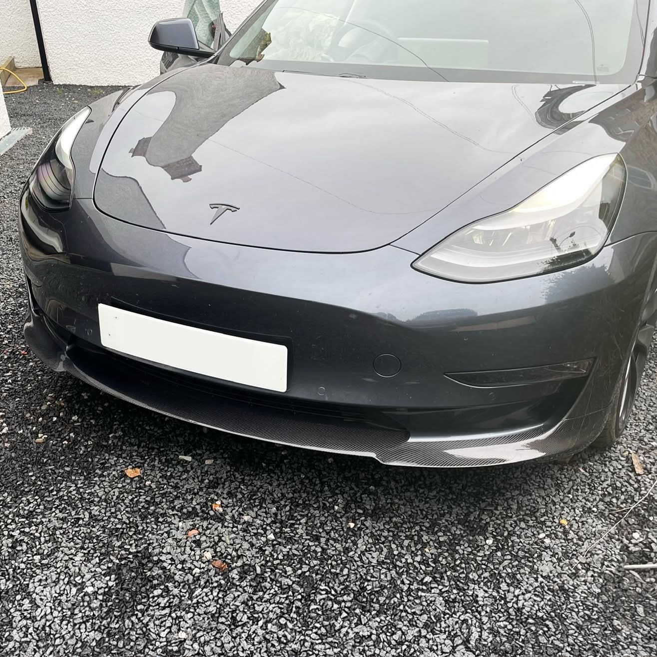 P Style Carbon Fibre Front Splitter for Tesla Model 3 16-23