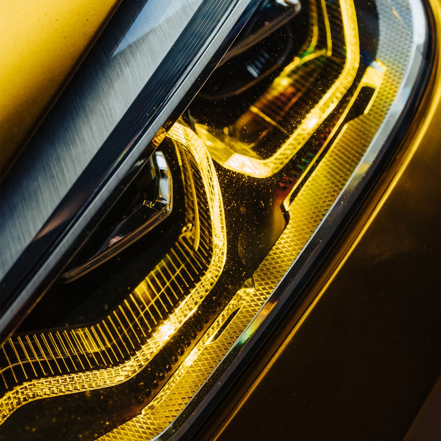 R44 BMW M5 CSL Yellow Daytime Running Lights LED Module Set UK/EU (F90 Pre LCI)