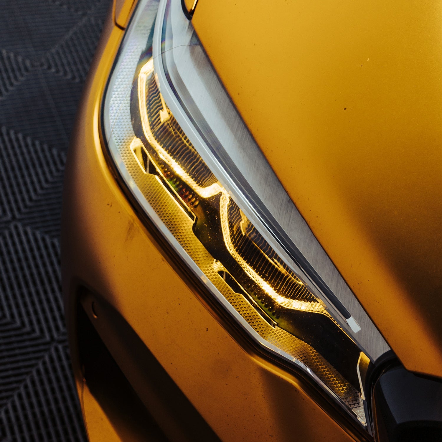 R44 BMW M5 CSL Yellow Daytime Running Lights LED Module Set UK/EU (F90 Pre LCI)