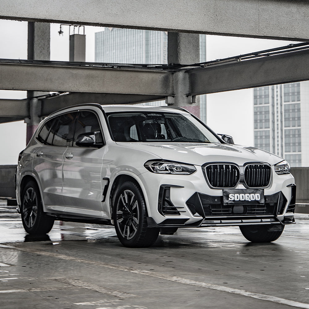 SooQoo BMW iX3 / X3 G01 / X4 G02 LCI Front Ducts In Gloss Carbon Fibre