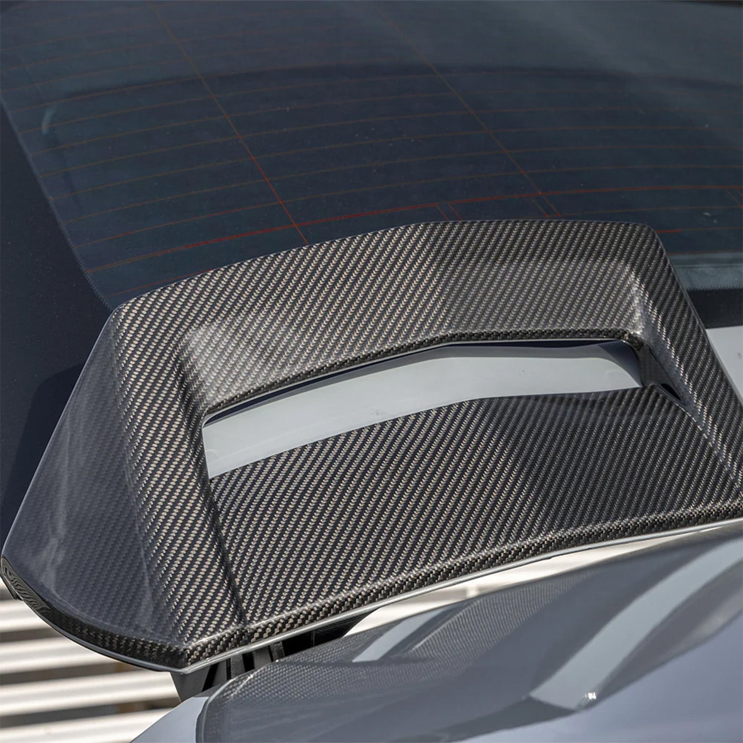 SooQoo BMW F98 X4M Aggressive Roof Spoiler In Gloss Pre Preg Carbon Fibre