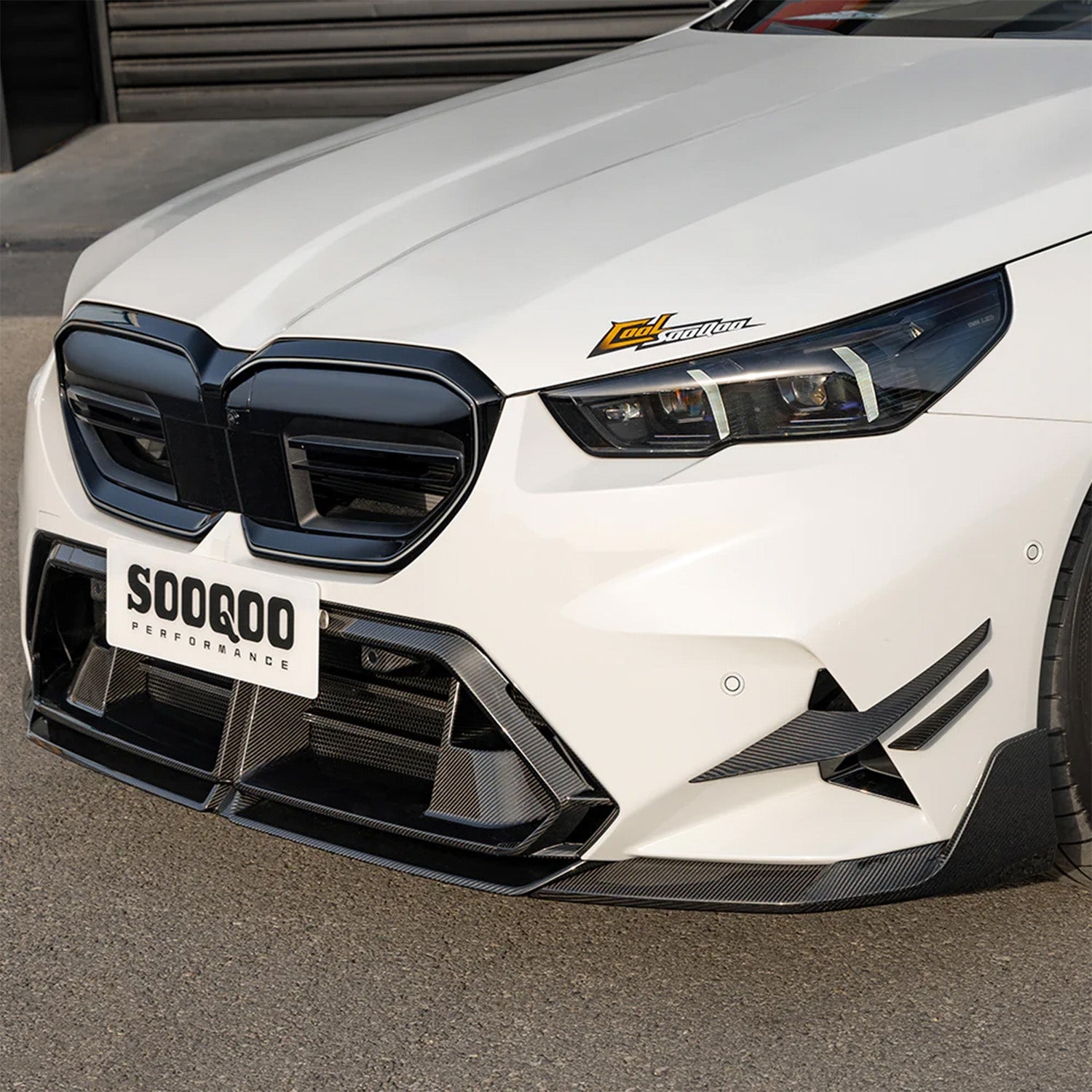 SooQoo BMW G90 & G99 M5 SQ-B Front Splitter In Gloss Carbon Fibre