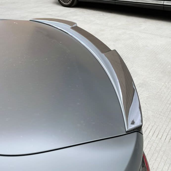 V Style Pre-preg Carbon Fibre Boot Spoiler for BMW G82 M4 G22 4 Series 20-Present