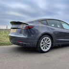 V Style Carbon Fibre Boot Spoiler for Tesla Model 3 16-23