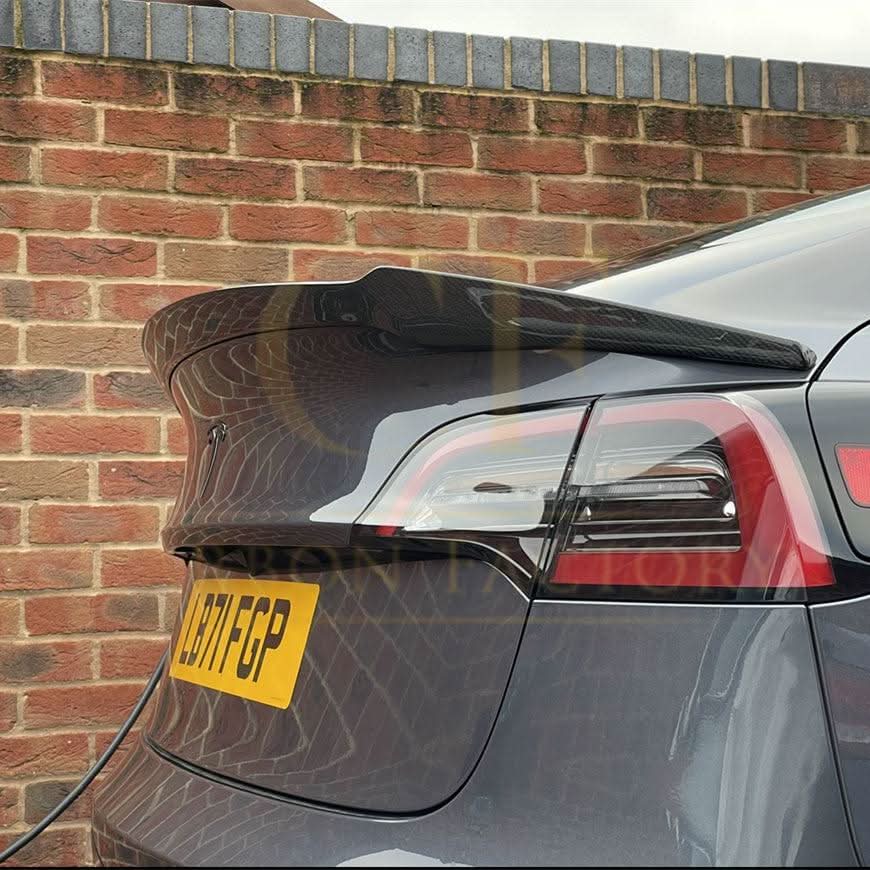 V Style Carbon Fibre Boot Spoiler for Tesla Model 3 16-23