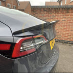 V Style Carbon Fibre Boot Spoiler for Tesla Model 3 16-23