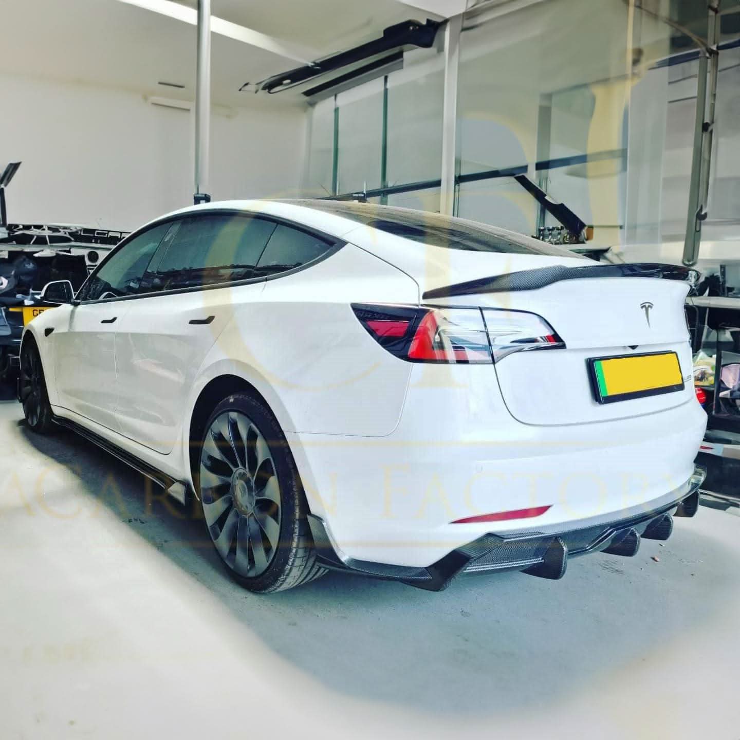 V Style Carbon Fibre Kit for Tesla Model 3 16-23