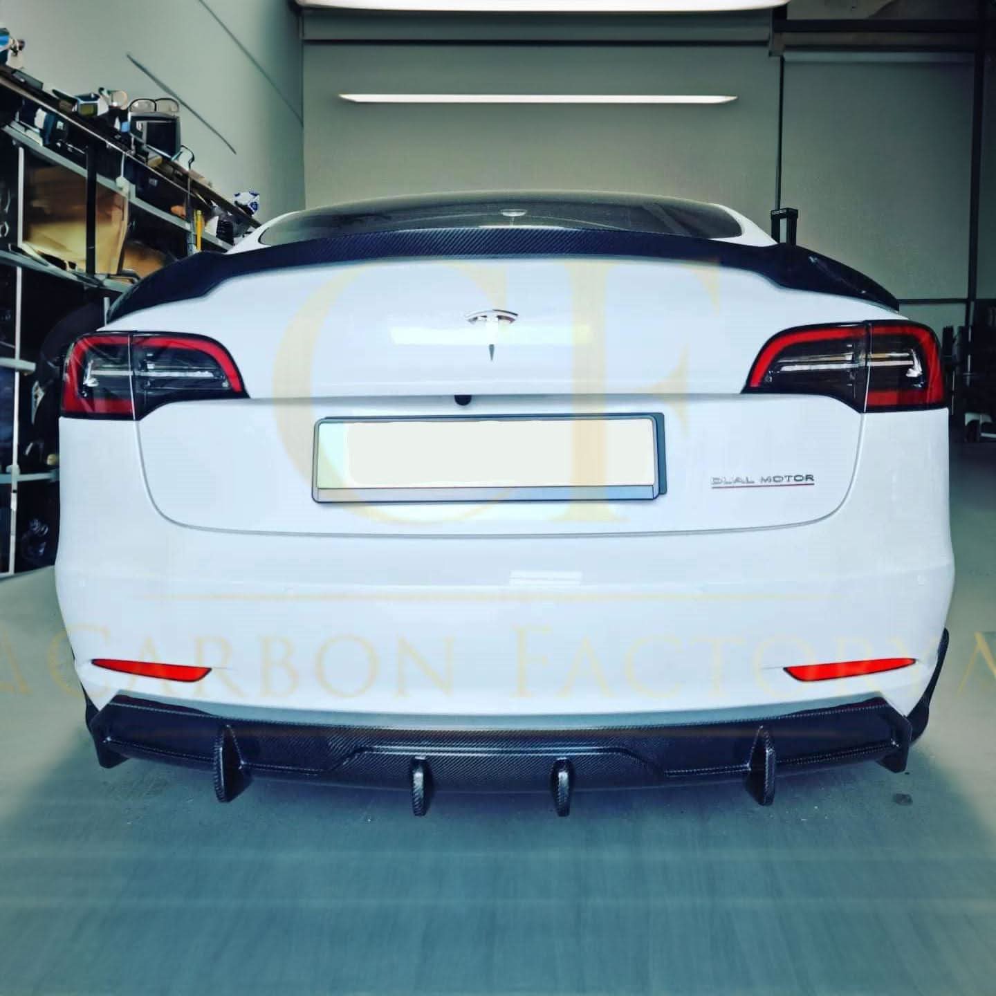 V Style Carbon Fibre Kit for Tesla Model 3 16-23