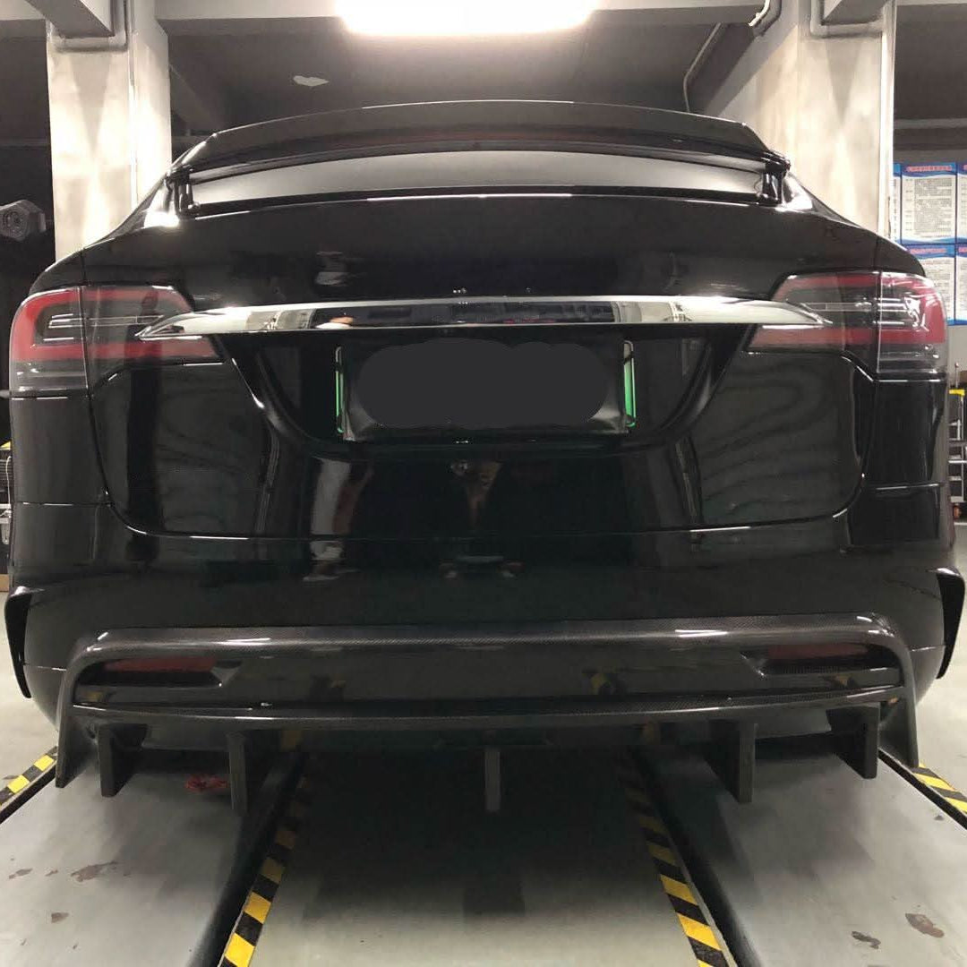 V Style Carbon Fibre Rear Diffuser for Tesla Model X 16-Present