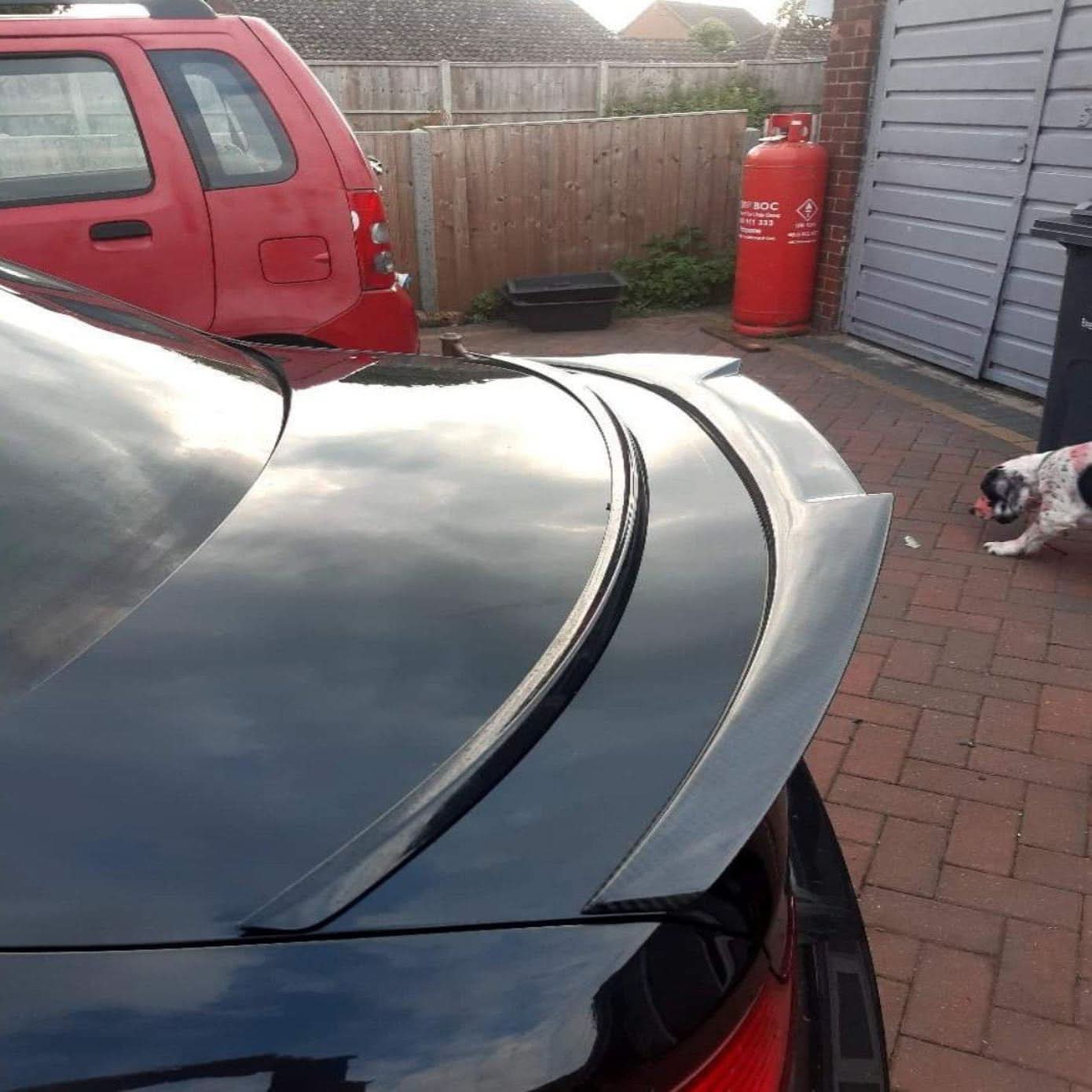 V Style Pre-Preg Carbon Fibre Boot Spoiler for BMW 1 Series E82 2007-2013