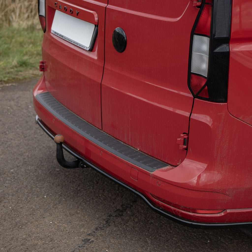 Rear Bumper Splitter in Gloss Black For Volkswagen Caddy MK5 2021+
