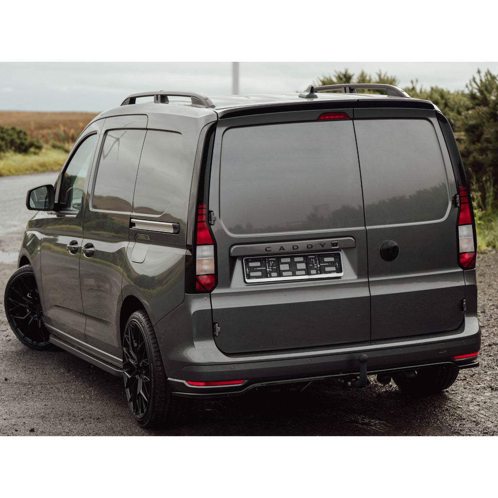 Rear Bumper Splitter in Gloss Black For Volkswagen Caddy MK5 2021+