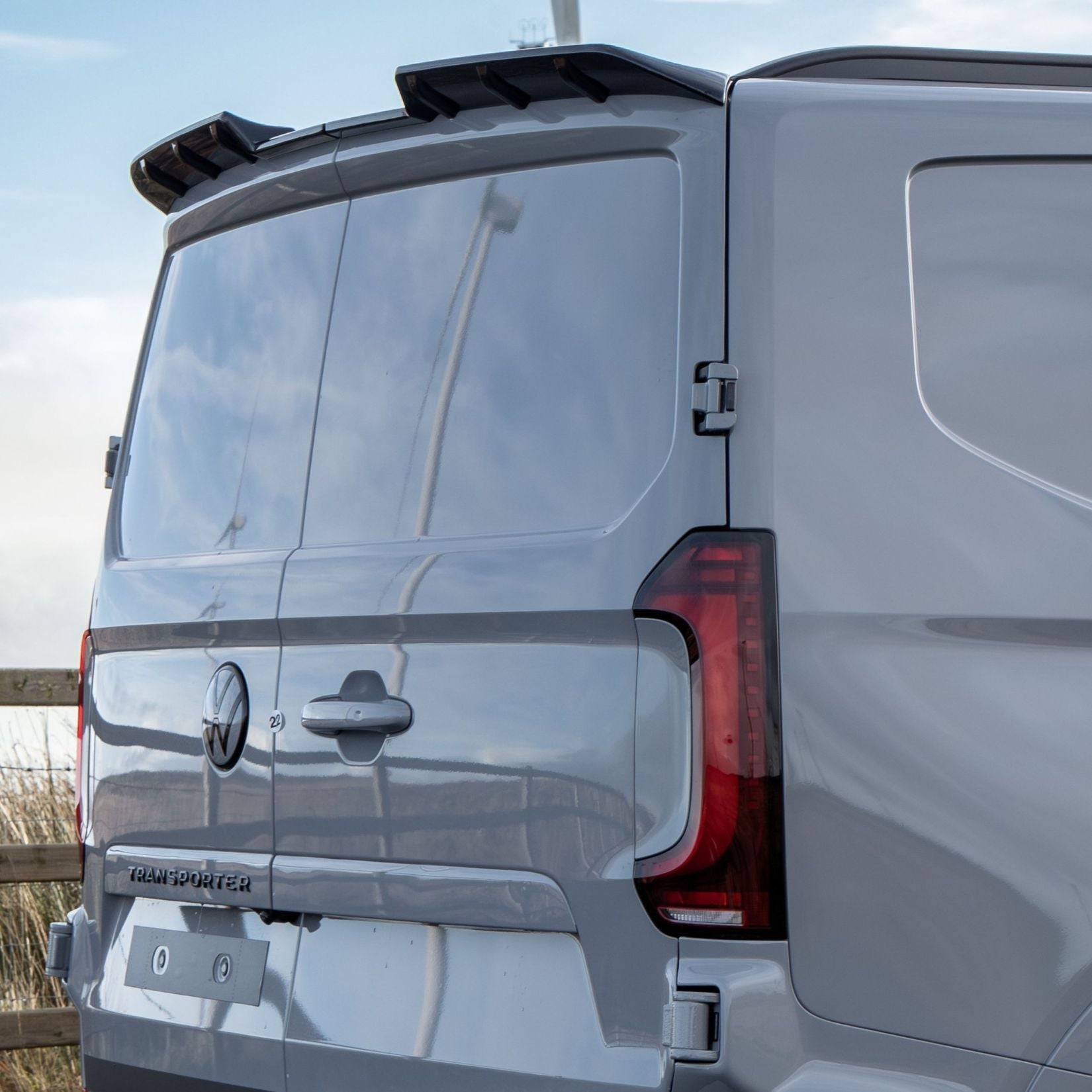 Barn Door V1 Spoiler In Gloss Black For Volkswagen Transporter T7 2025+