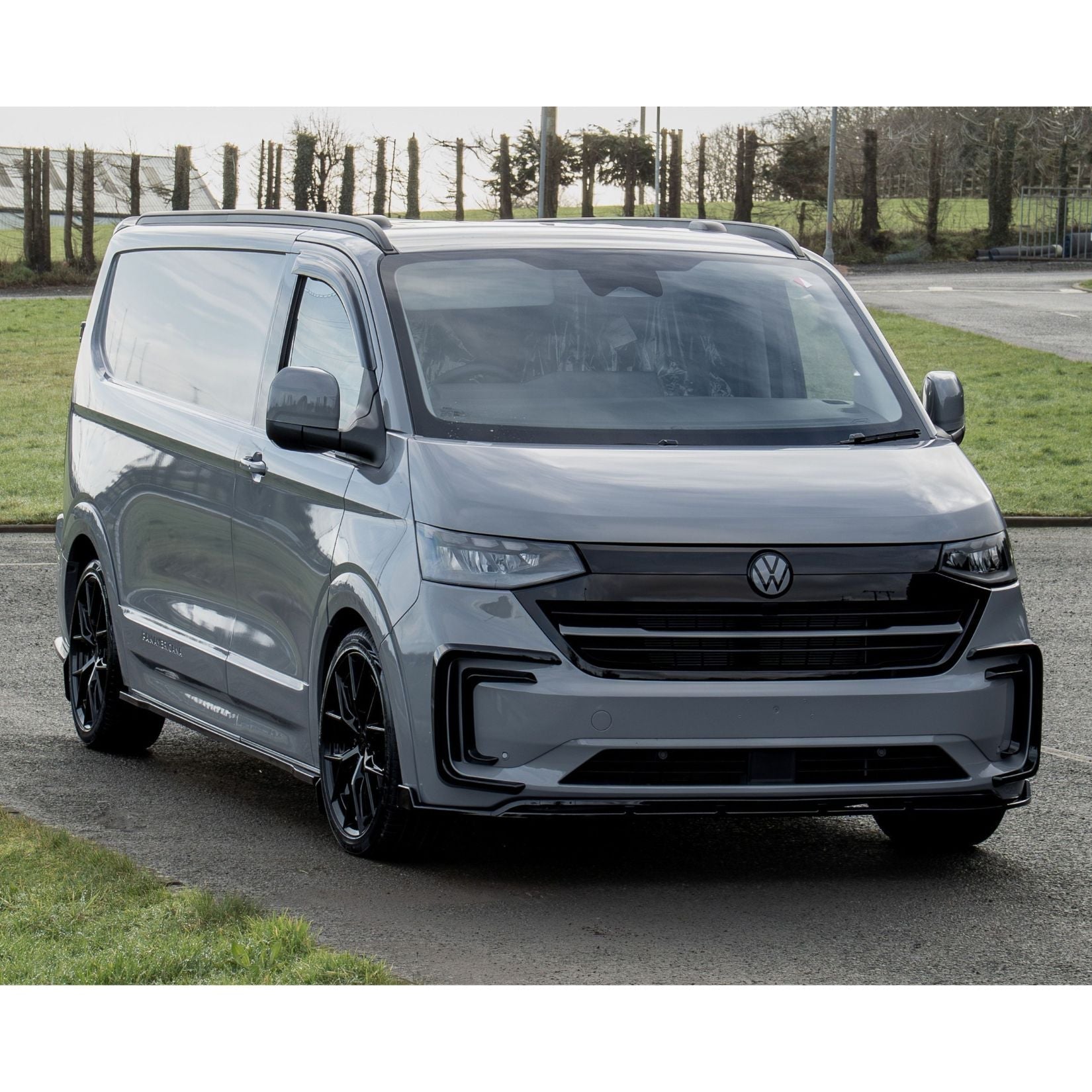 Front Splitter Lip In Gloss Black For Volkswagen Transporter T7 2025 on