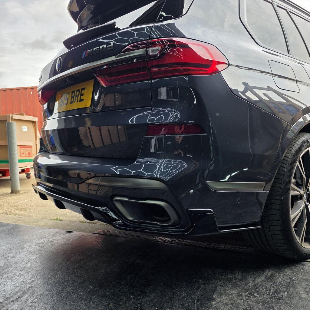 Gloss Black Kit Style A for BMW G07 X7 19-22