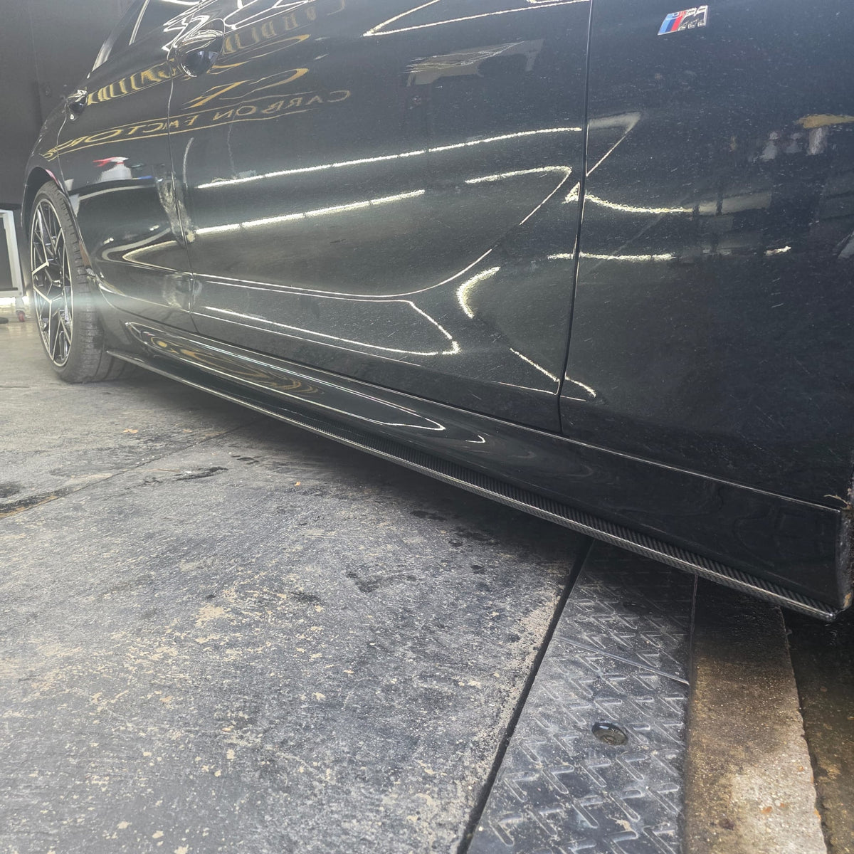 V Style Carbon Fibre Side Skirts for BMW 6 Series F06 inc M6 4 Door 11-18