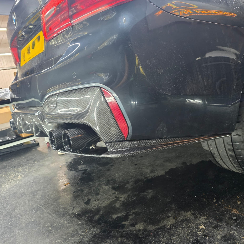 V Style Carbon Fibre Rear Diffuser for BMW G30 G31 5 Series M Sport F90 M5 17-23