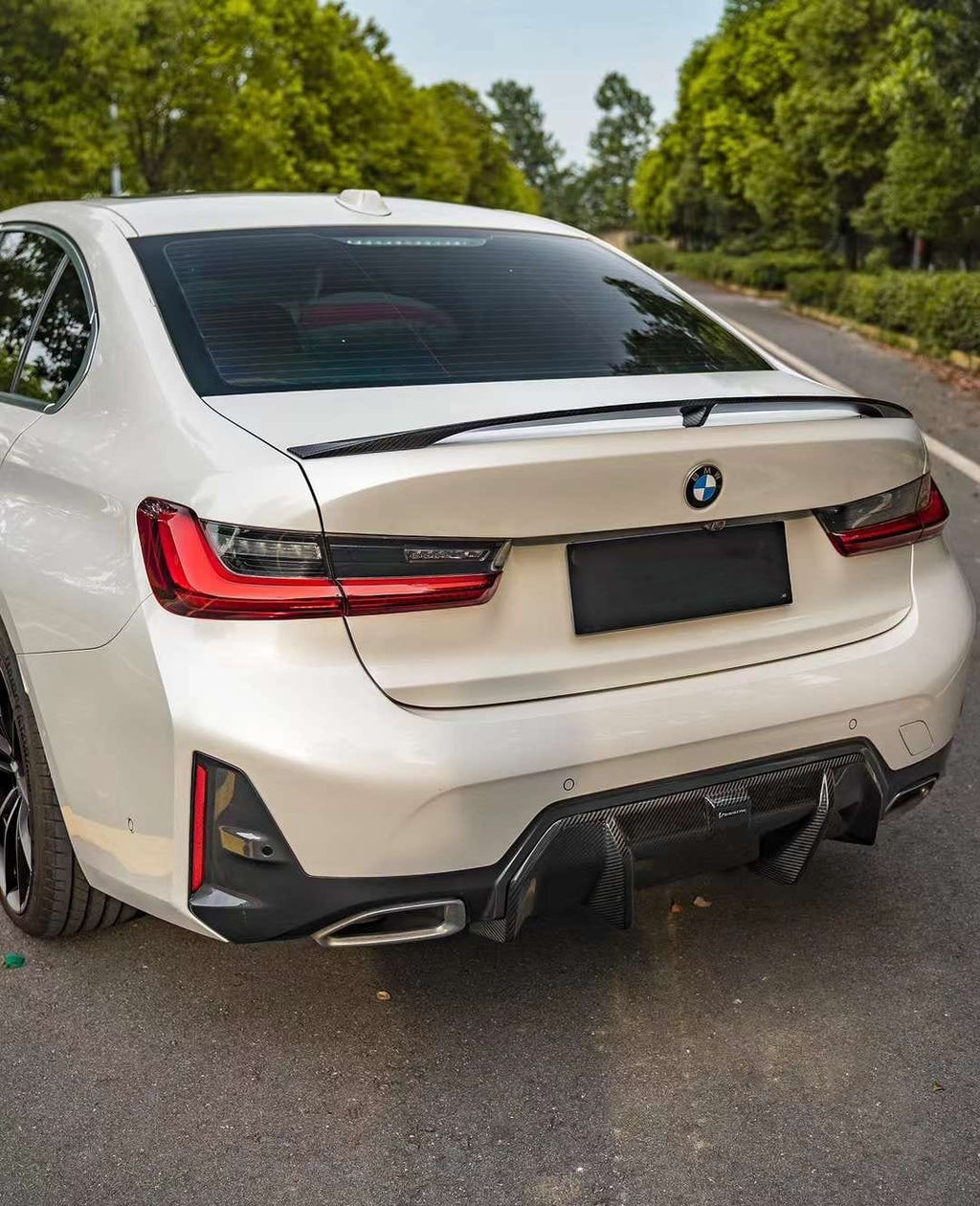 ACHEN CYBE - BMW 3 SERIES G20 LCI DRY CARBON FIBRE REAR DIFFUSER