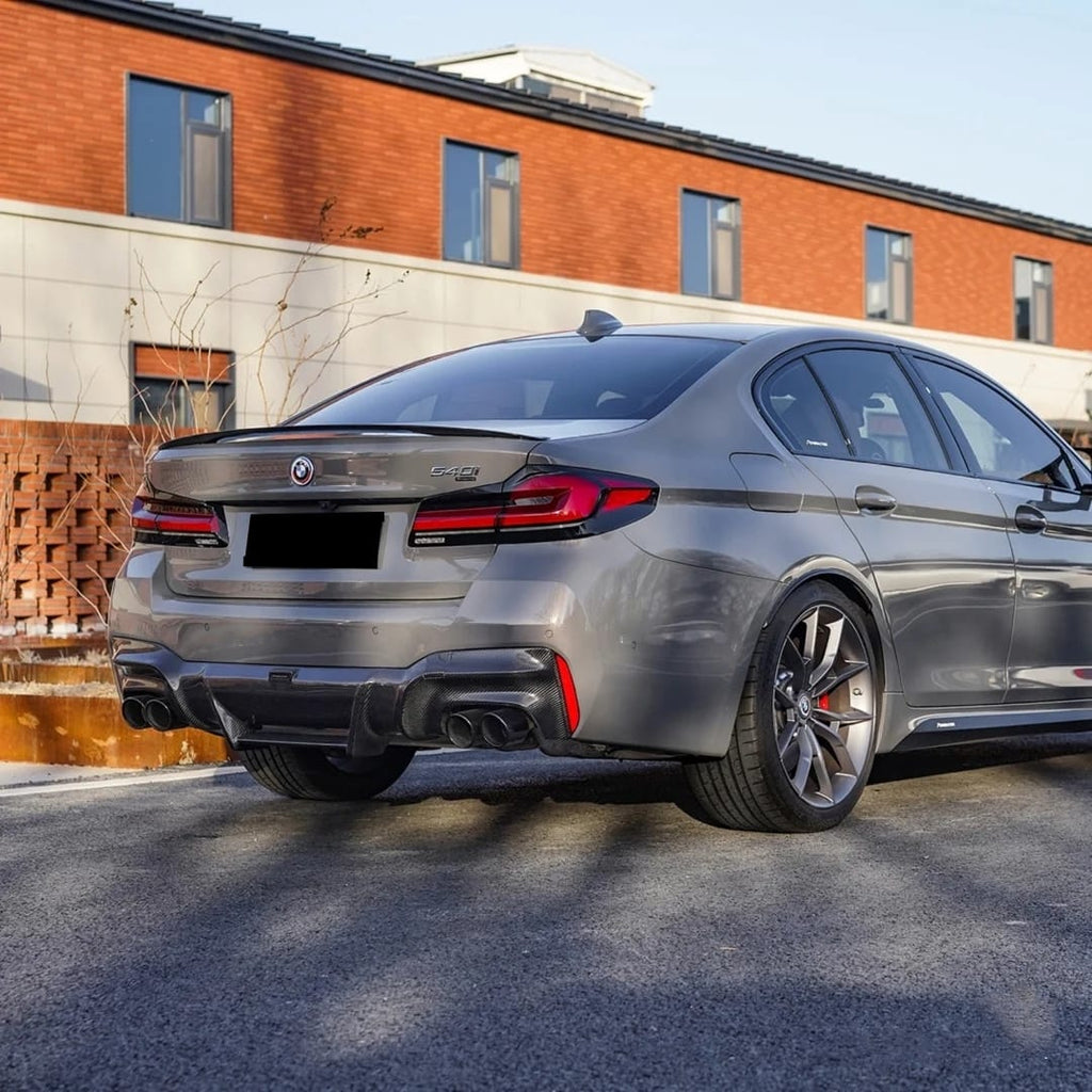 ACHEN CYBE - BMW 5 SERIES G30 LCI DRY CARBON FIBRE REAR DIFFUSER