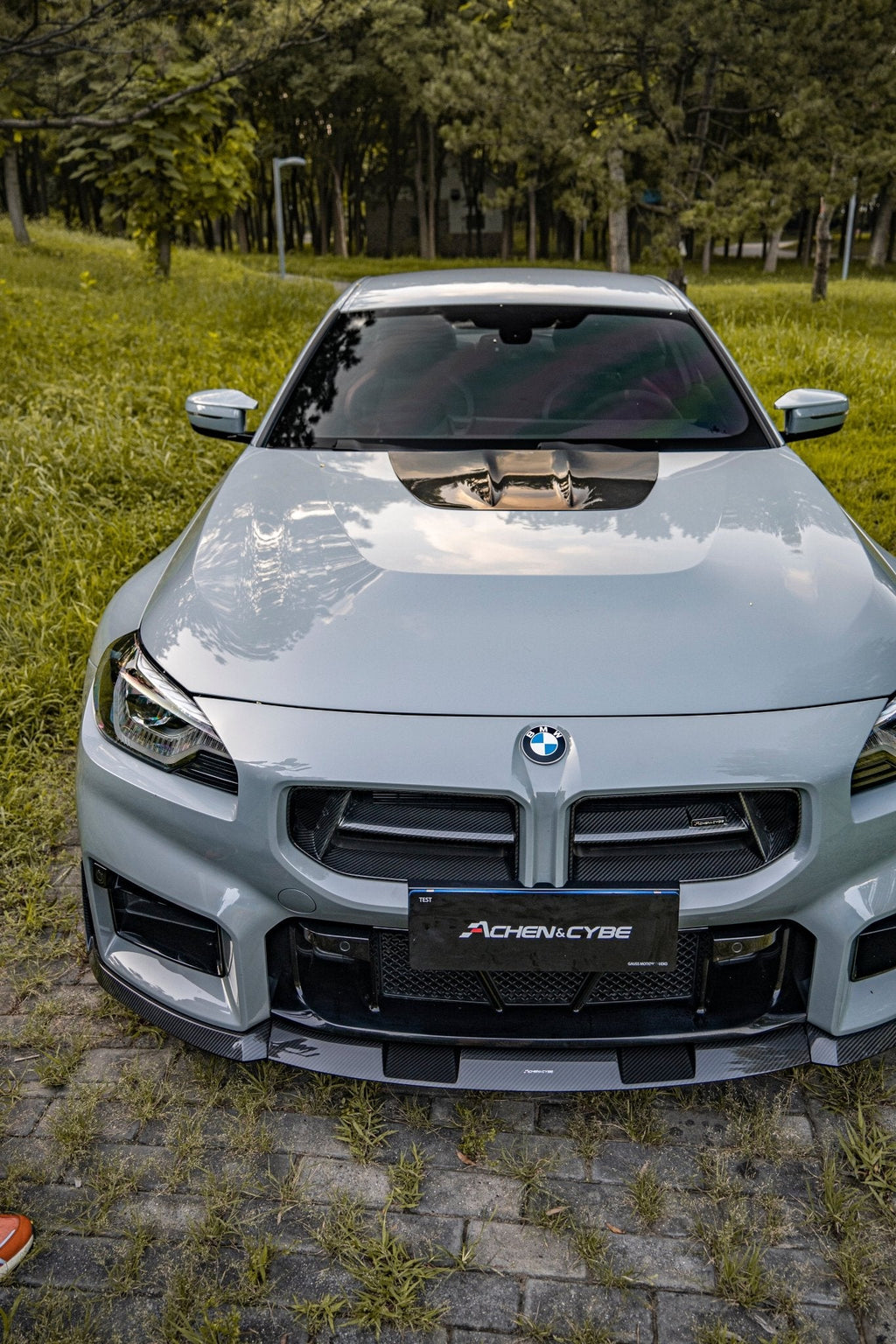 ACHEN CYBE - BMW M2 G87 DRY CARBON FIBER FRONT GRILLE