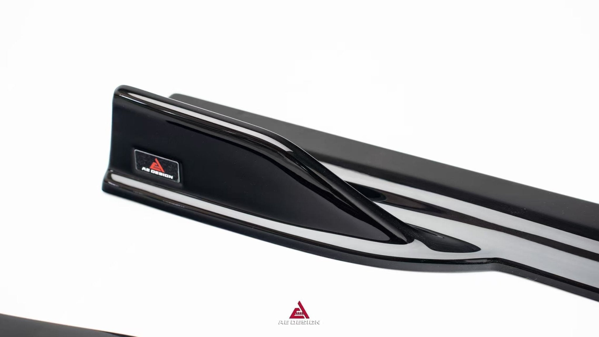 AE DESIGN - BMW M2 G87 GLOSS BLACK SIDE SKIRTS