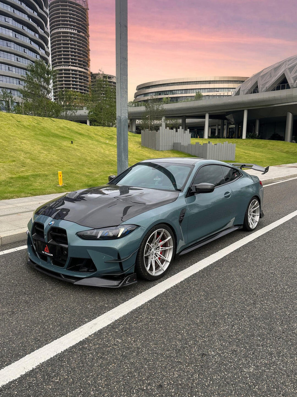 AE DESIGN - BMW M3 G80 / M4 G82 CARBON FIBER V2 HOOD BONNET WITH TRANSPARENT CLEAR ENGINE COVER