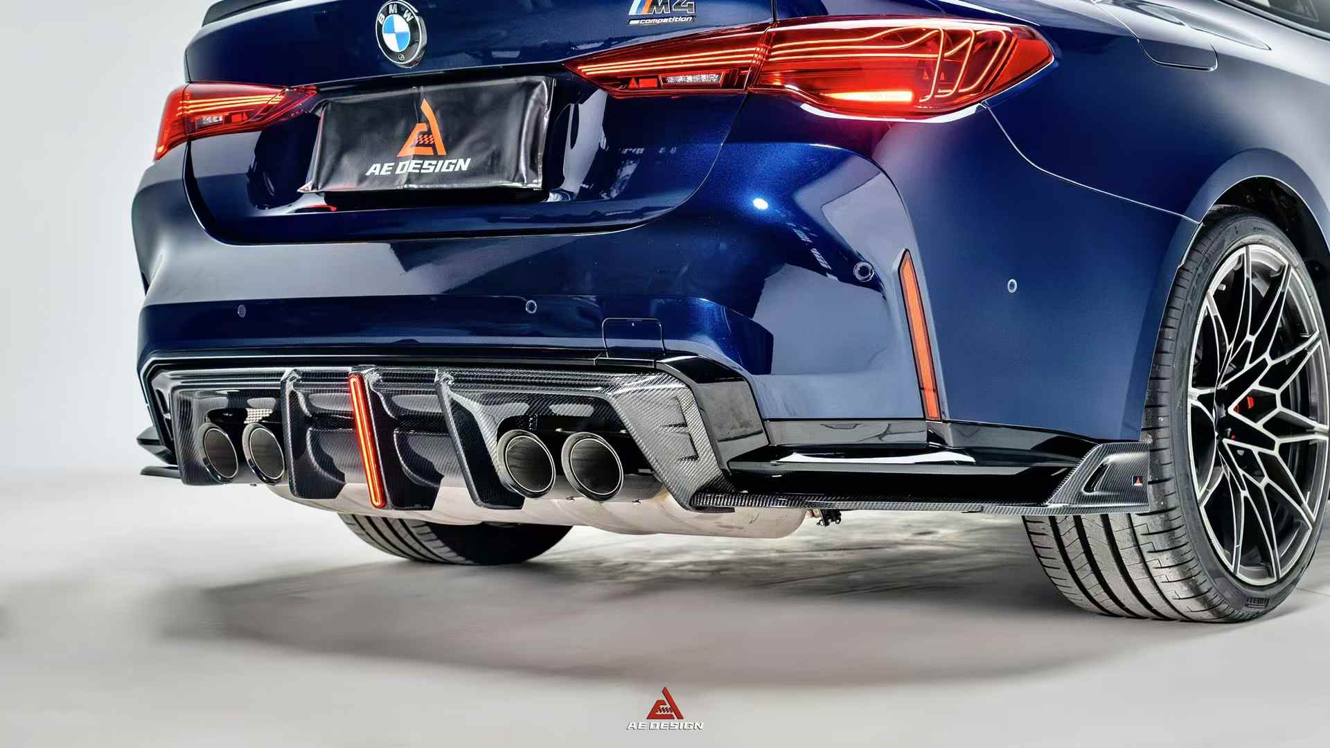 AE DESIGN - BMW M3 G80 / M4 G82 DRY CARBON FIBRE REAR DIFFUSER V4