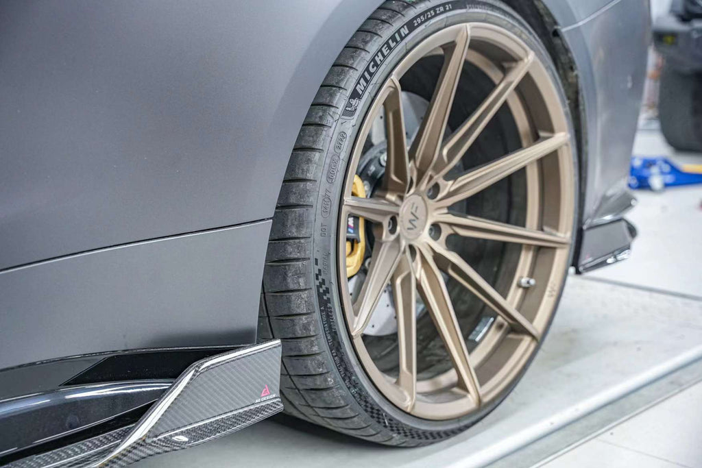 AE DESIGN - BMW M3 G80 / M4 G82  DRY CARBON FIBRE SIDE SKIRTS V2