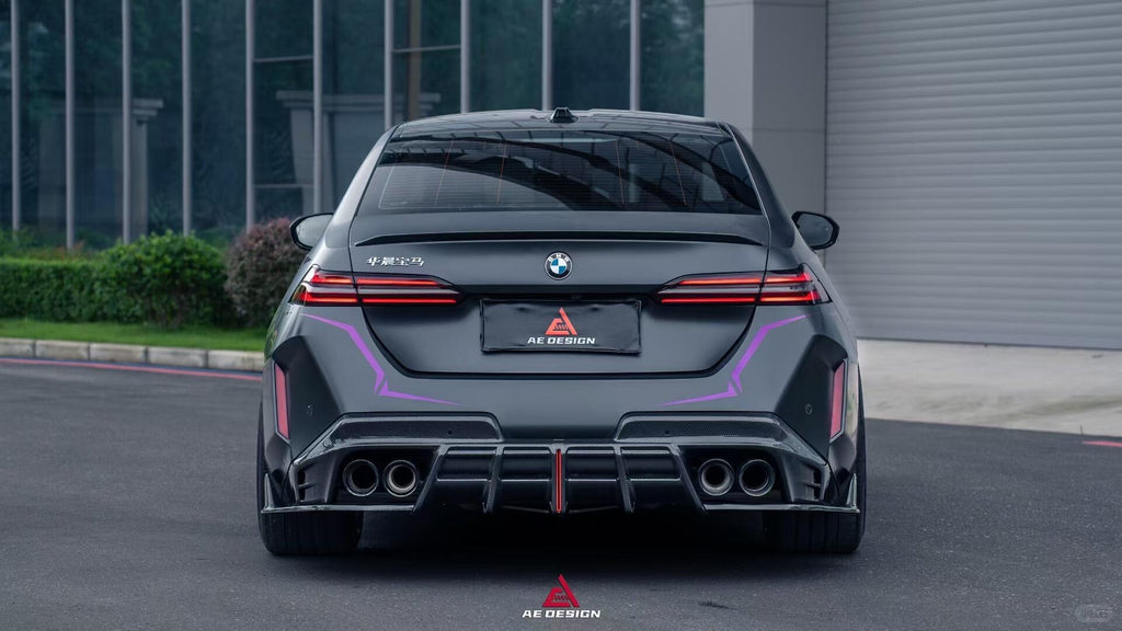 AE DESIGN - BMW M5 G90 DRY CARBON FIBER REAR DIFFUSER