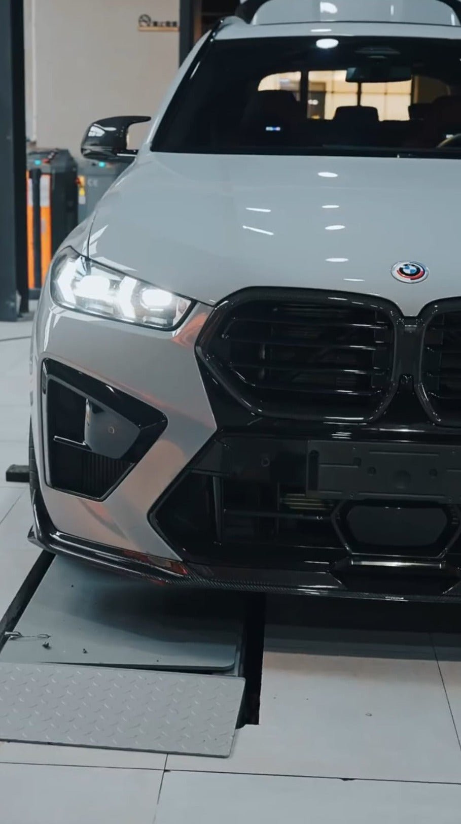 AE DESIGN - BMW X5M F95 LCI / X6M F96 LCI DRY CARBON FIBRE FRONT LIP