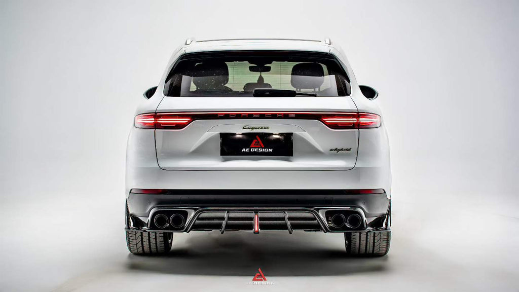 AE DESIGN - PORSCHE CAYENNE 9Y0 9Y3 DRY CARBON FIBRE REAR LED DIFFUSER