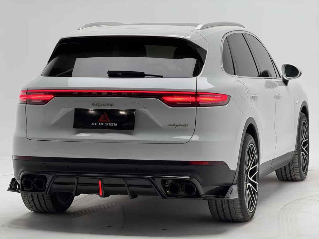 AE DESIGN - PORSCHE CAYENNE 9Y0 9Y3 DRY CARBON FIBRE REAR LED DIFFUSER