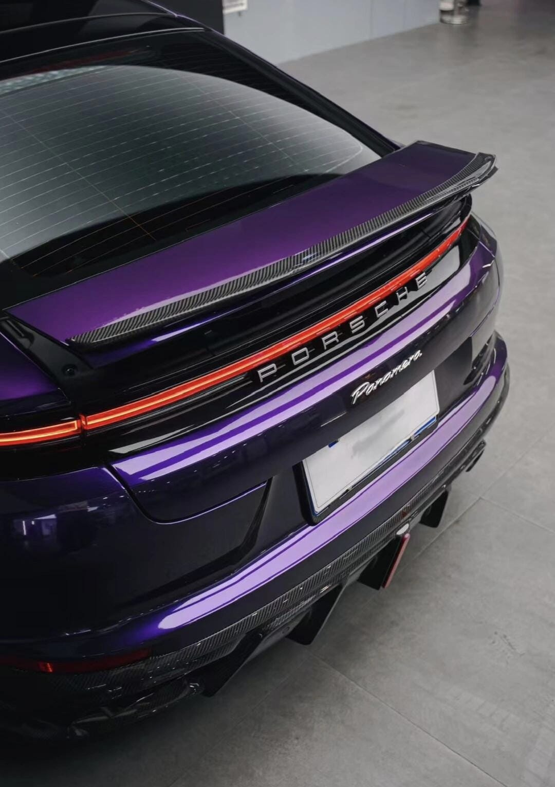 AE DESIGN - PORSCHE PANAMERA 976 2024+ DRY CARBON FIBRE SPOILER