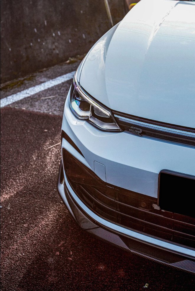 AE DESIGN - VOLKSWAGEN GOLF MK8 GTI / R LINE CARBON FIBRE FRONT LIP